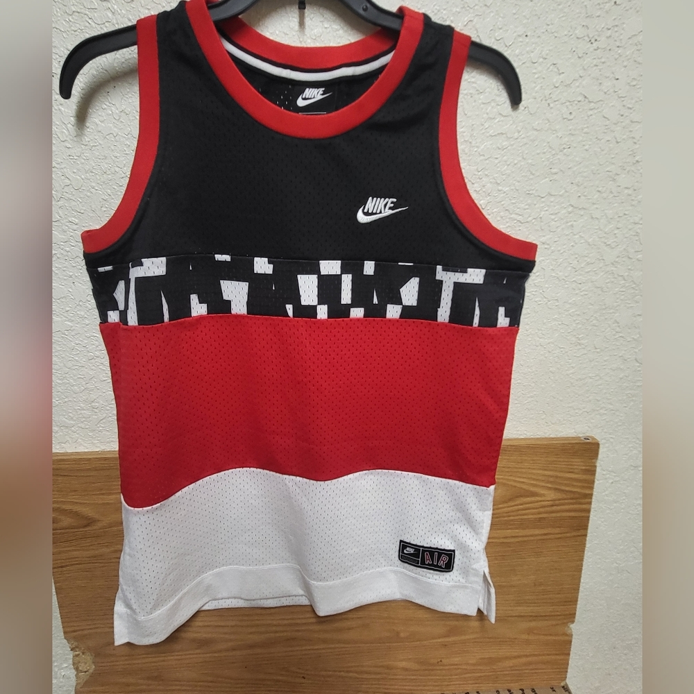 Nike Basketball Jersey Kids Size XL